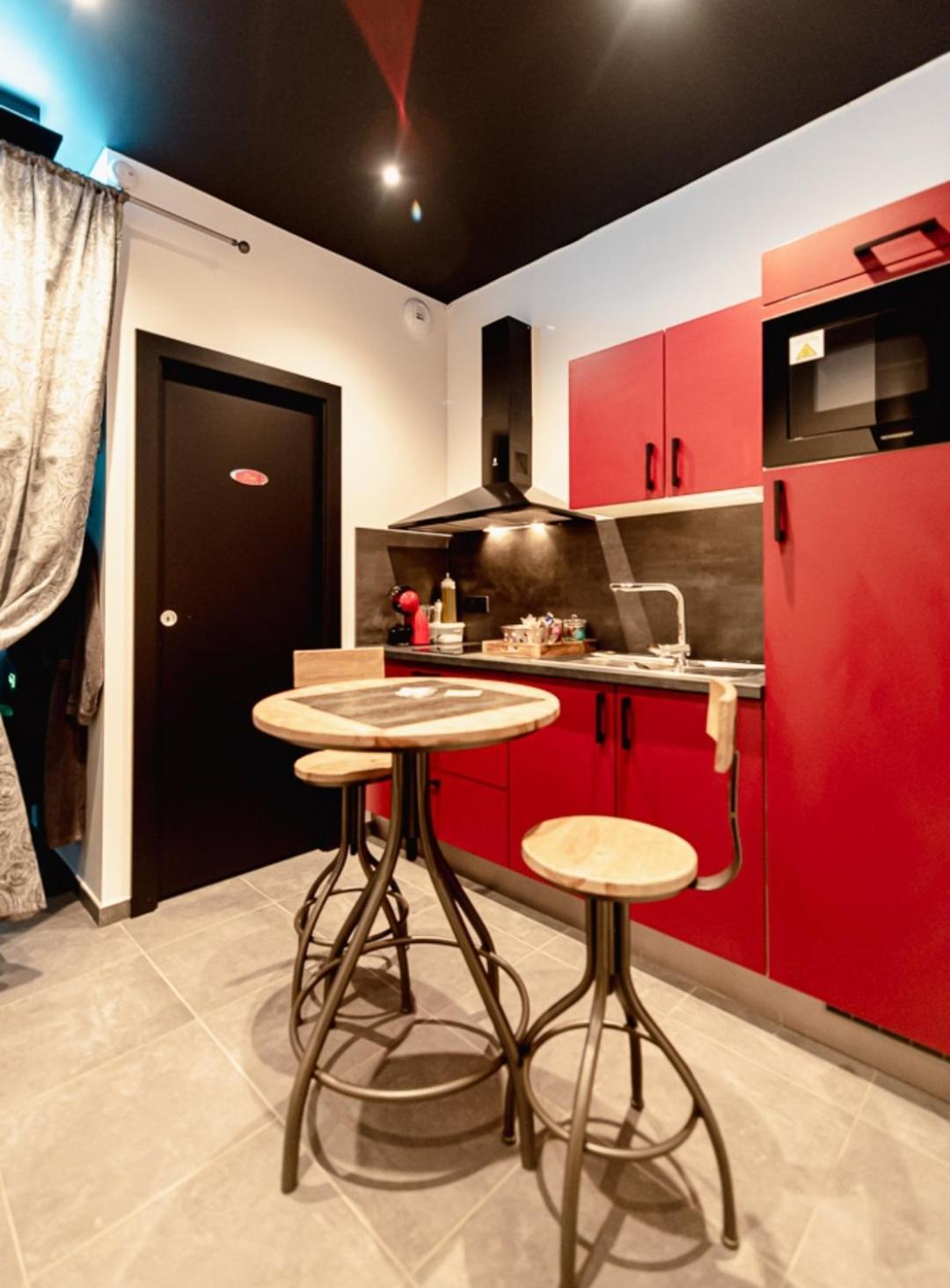Spa De La Quarterelle Love Room 88 Vosges Remiremont Exterior photo